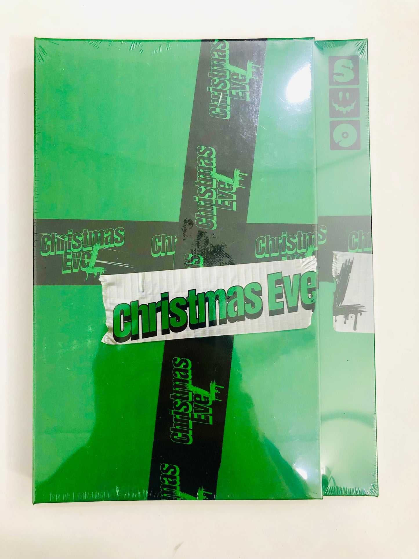 Christmas EVEL Limited Official Album