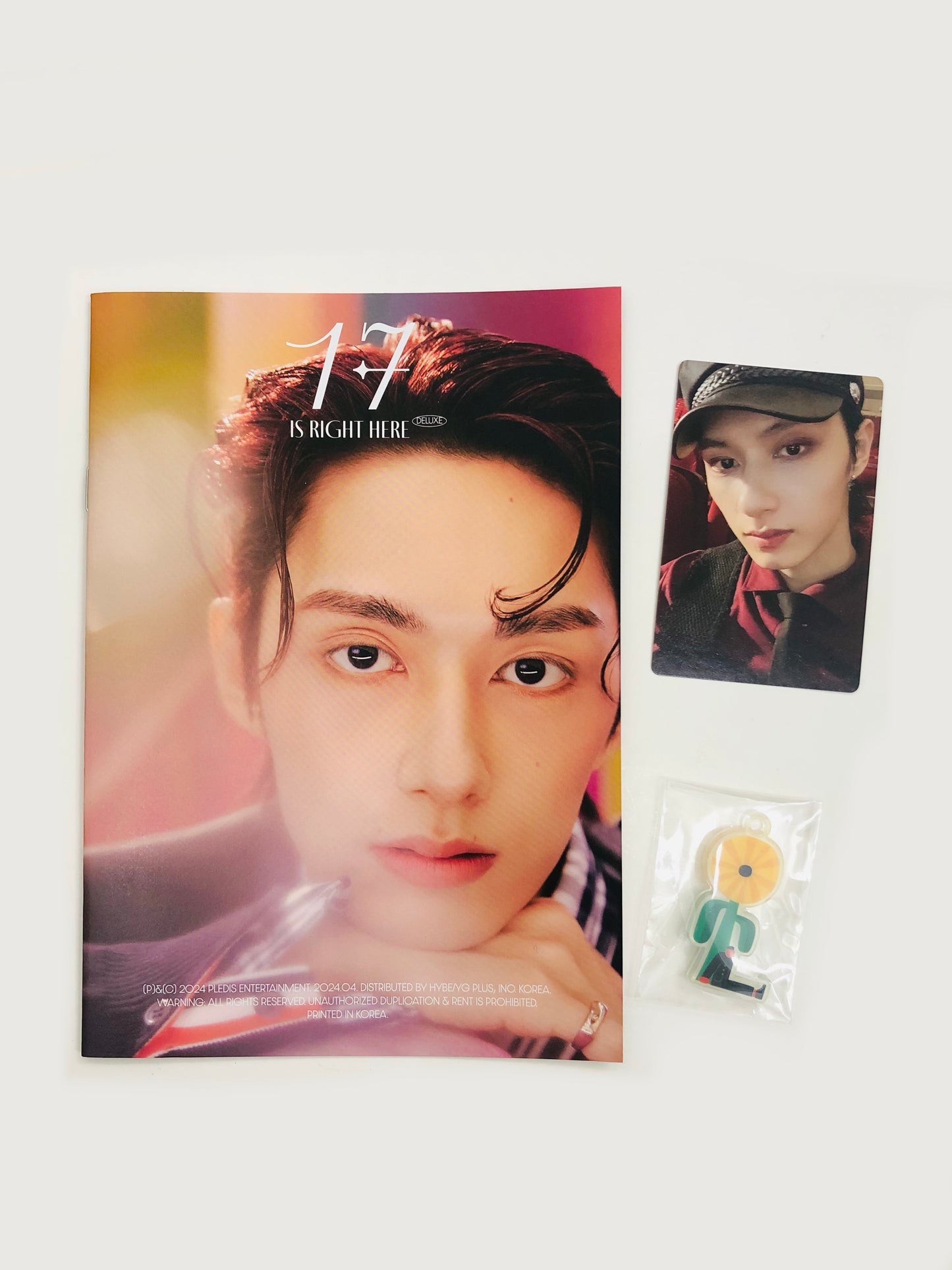 Jun Official 17 is Right Here Deluxe Set
