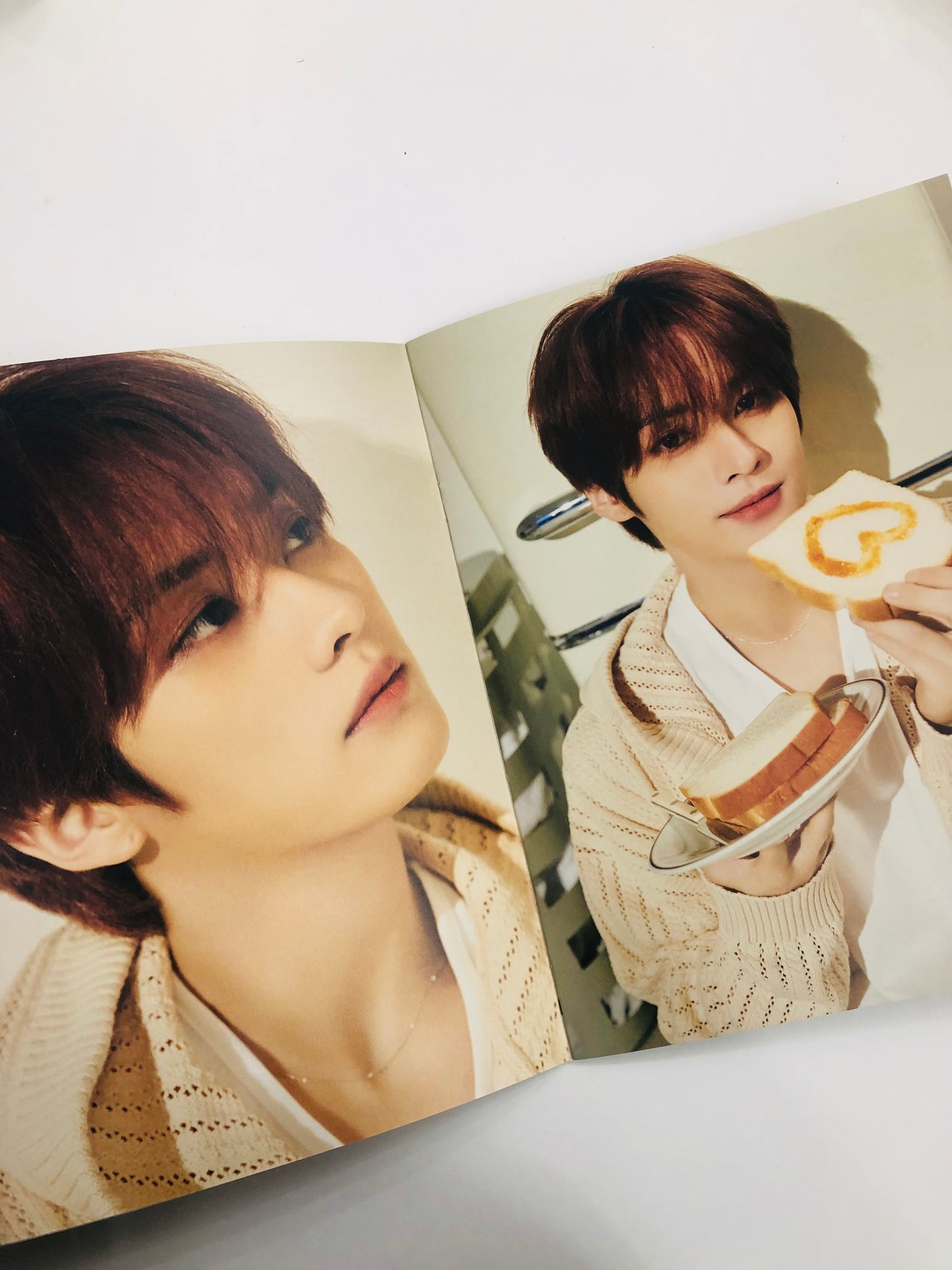 Stray Kids Season’s Greetings Photobook