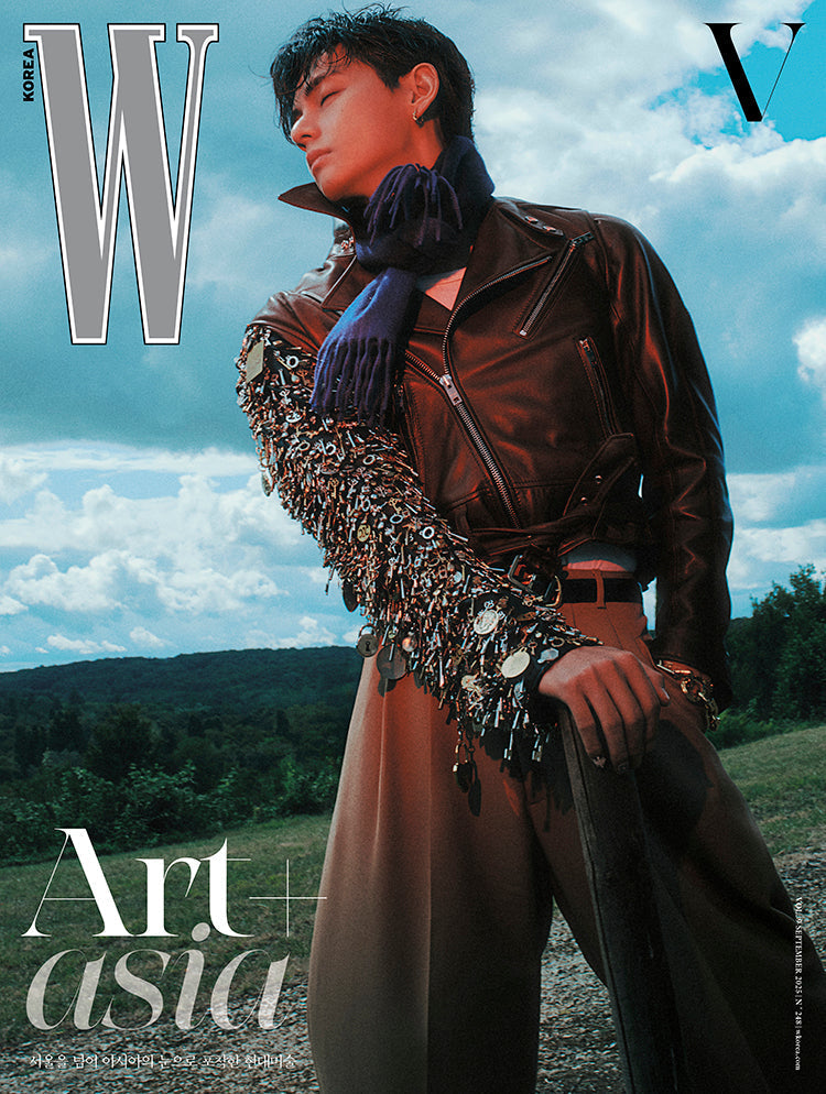 PREORDER V - W KOREA MAGAZINE 2025 VOLUME 9