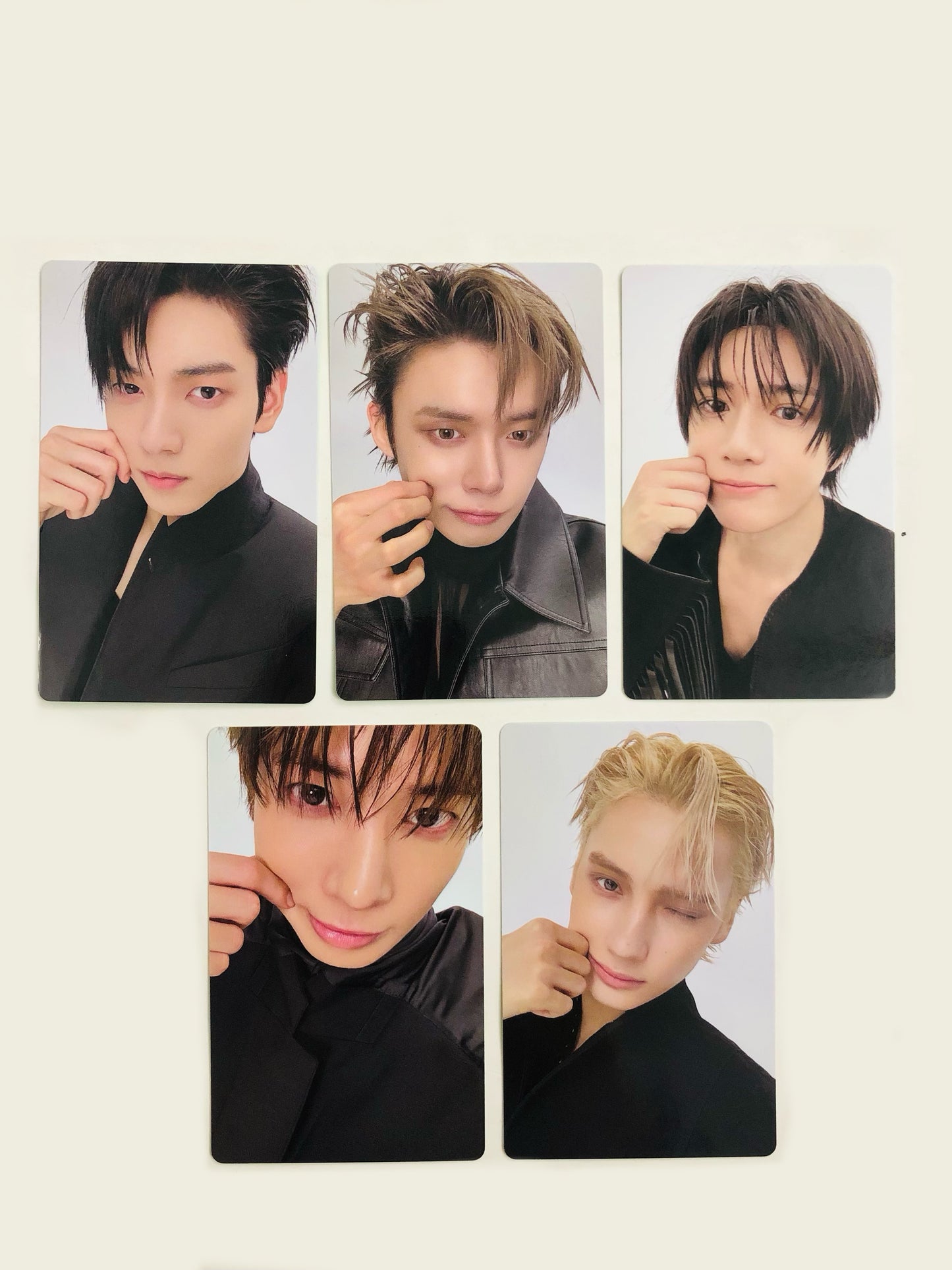 TXT A Moment of Stillness in the Thorns Official Weverse POB Photocards