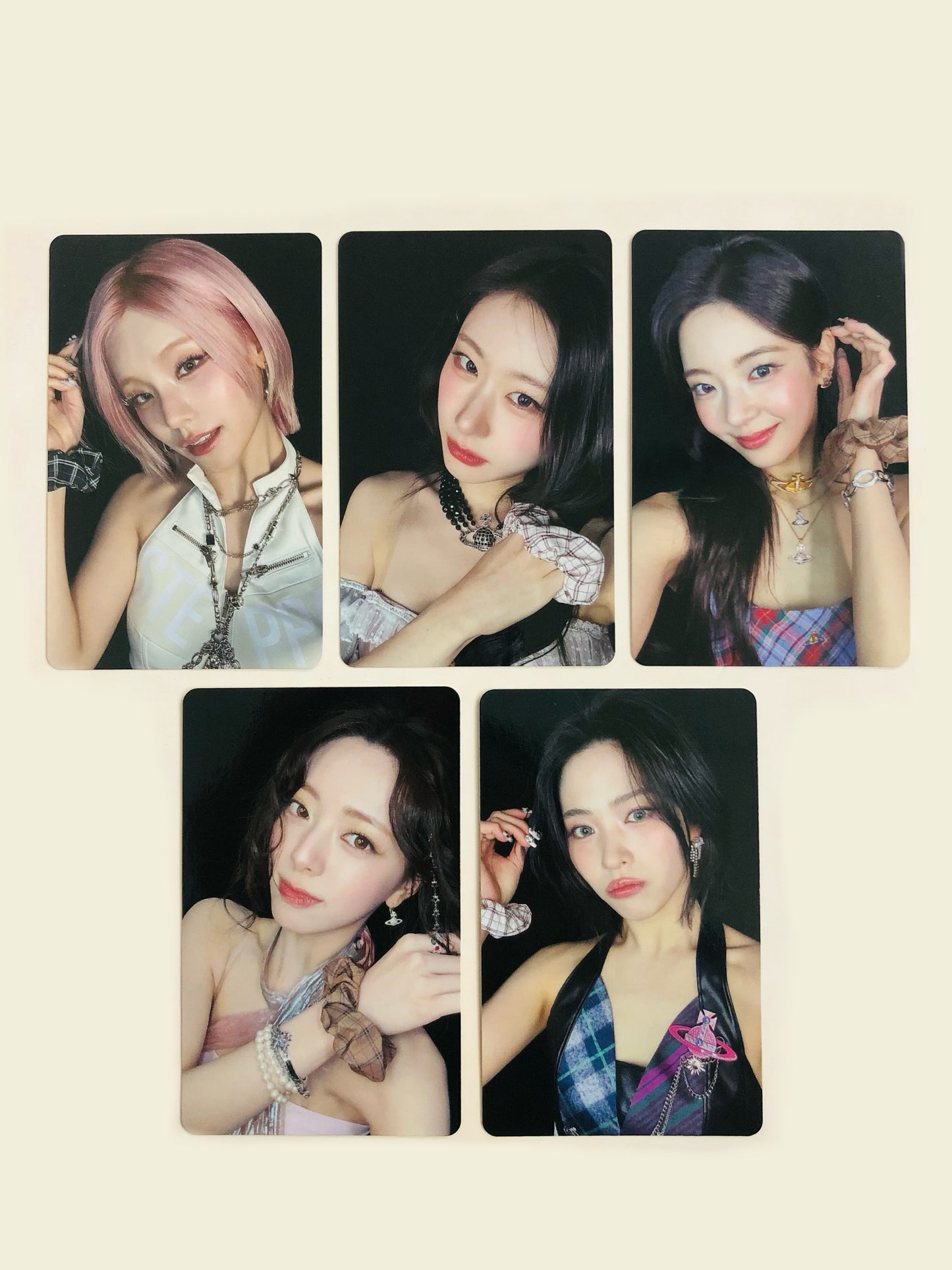 Itzy Motto Fans Shop Official POB Photocards