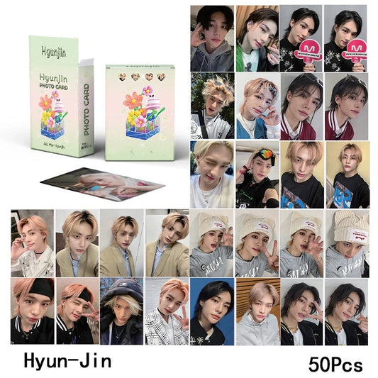 Hyunjin Rainbow Holographic Photocards (50 pcs)