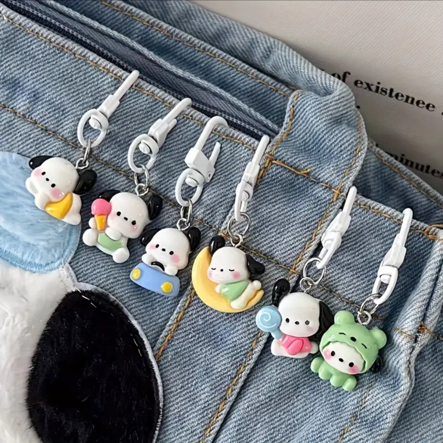 Pochacco charm keyring set (6 pcs)