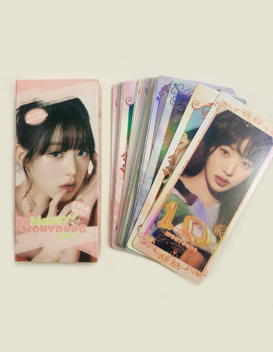Wonyoung Holographic double sided bookmarks/ticket Set (40 pcs)