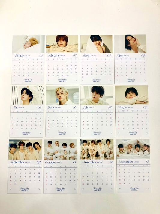 Stray Kids Official Season’s Greetings Mini Paper Calendar