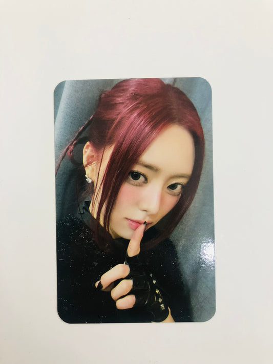 Itzy Born to Be POB Official Photocard