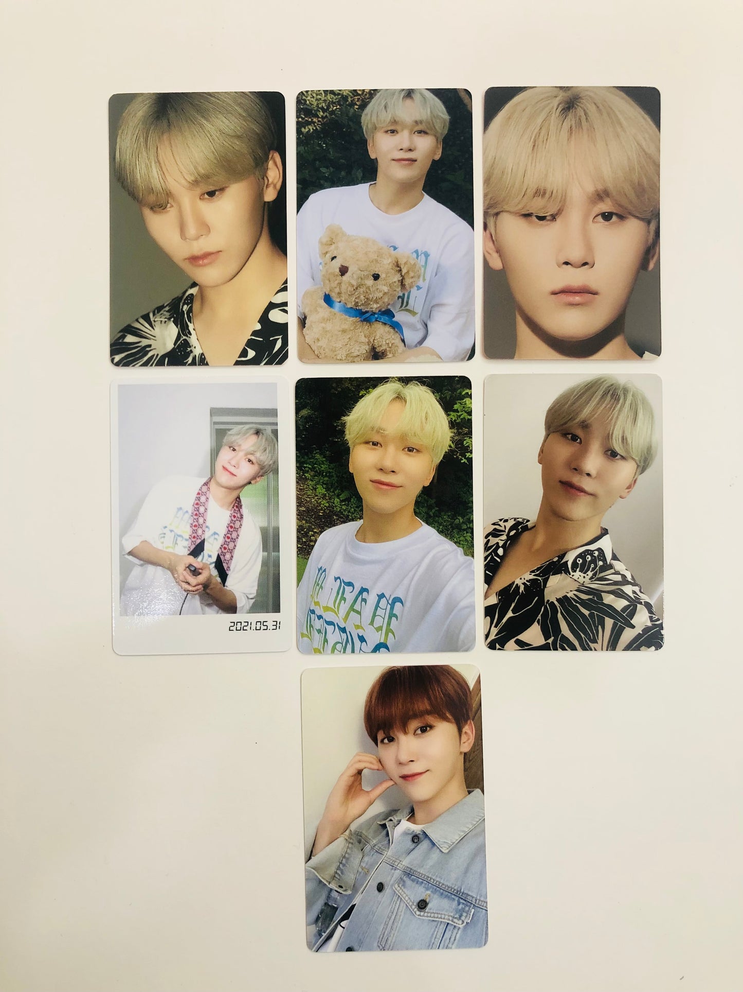 Seventeen DICON 101 Official Custombook Inclusions Sale