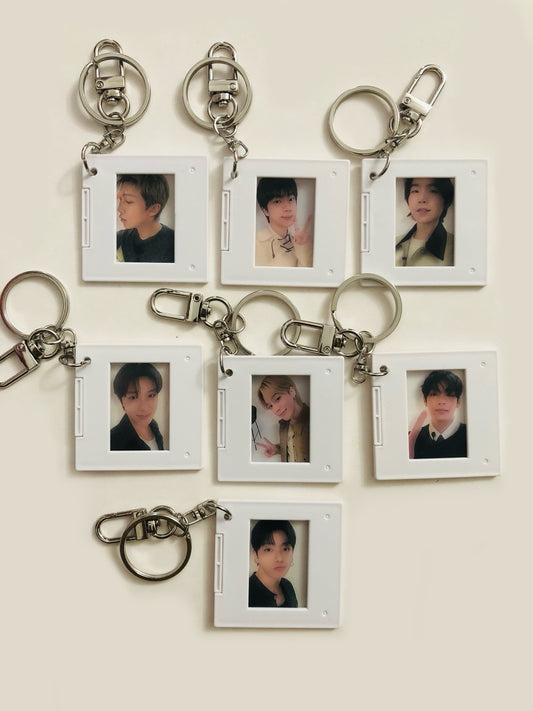 Arirang Official Weverse Shop Keyring POB